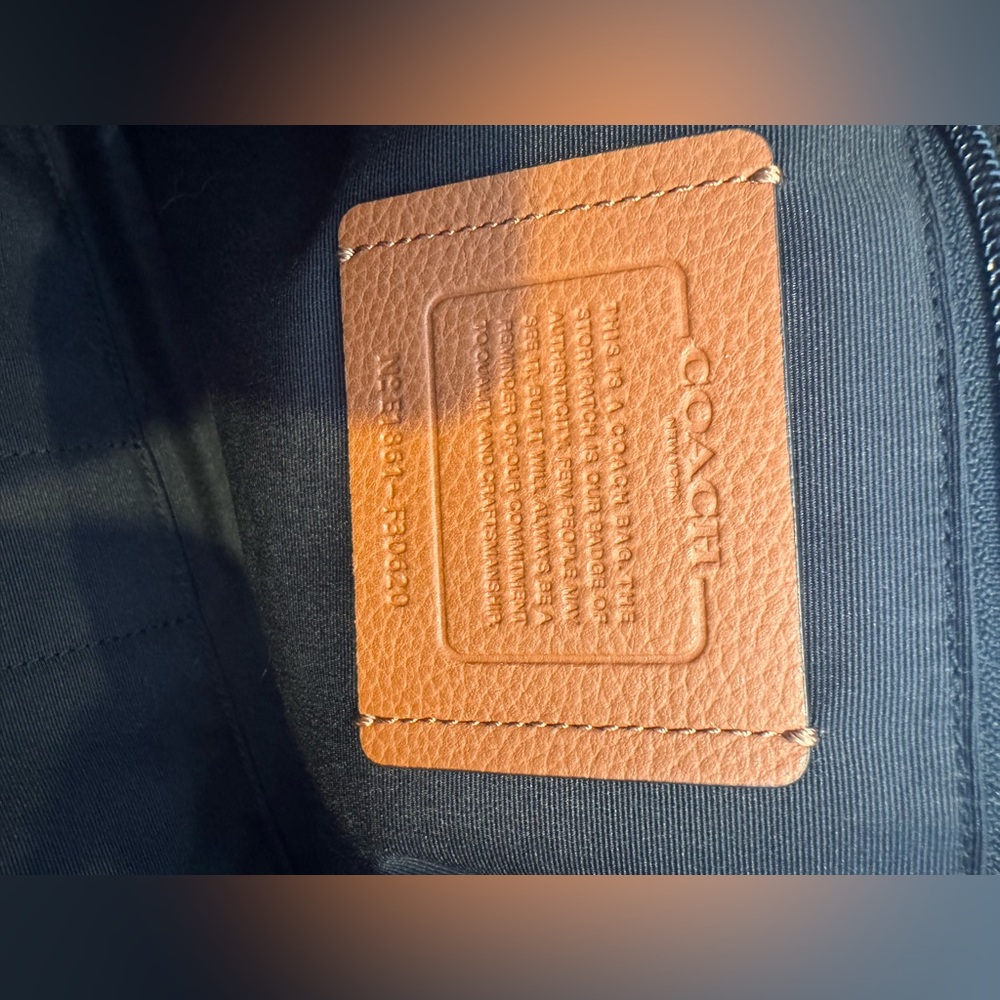 Coach Hudson Briefcase - Picture 9 of 10